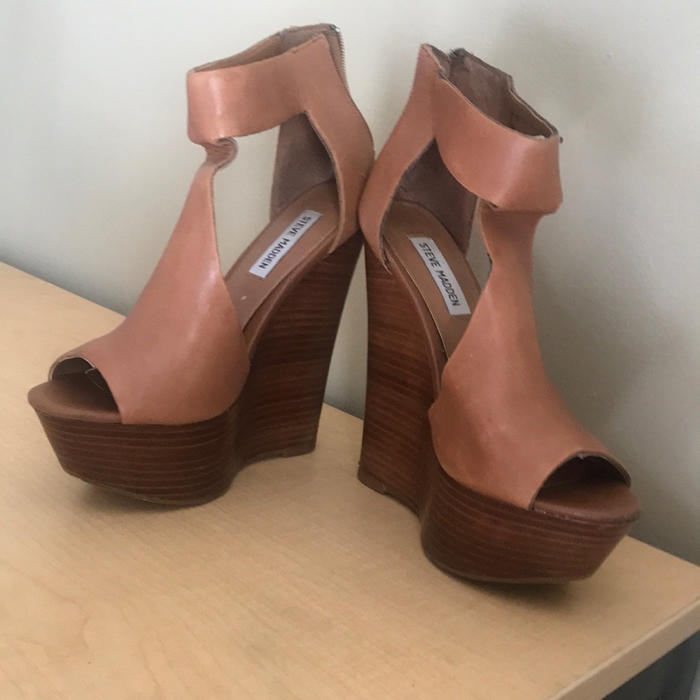 Steve Madden Wedges